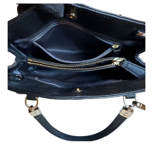 Coach Minetta Crossgrain Leather Satchel/Crossbody Handbag Coach - Picture 9 of 9